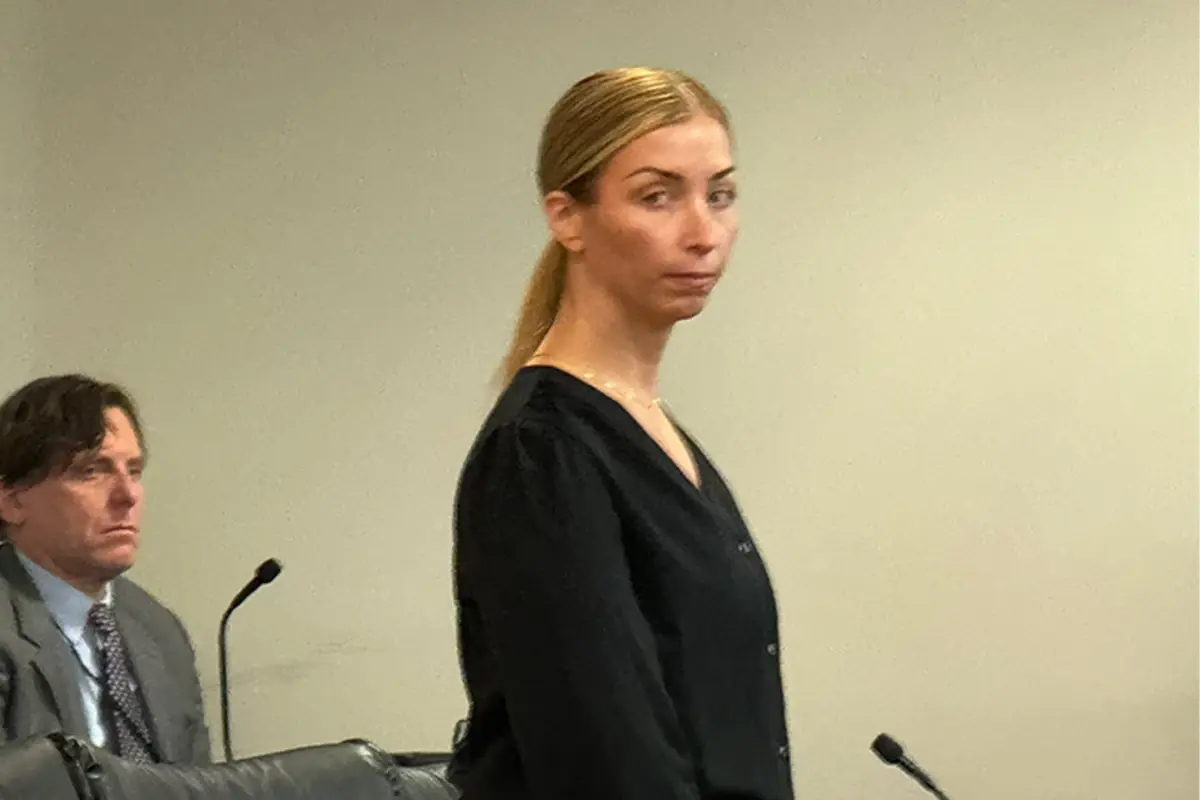 2 öğrencisini istismar edip hamile kalan öğretmene 10 yıl hapis