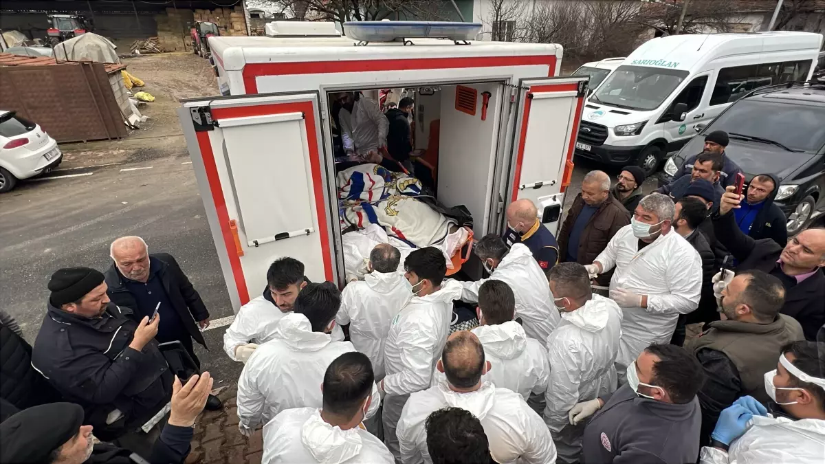 Engin Akbadal, Obez Ambulansla Ankara\'ya Götürüldü