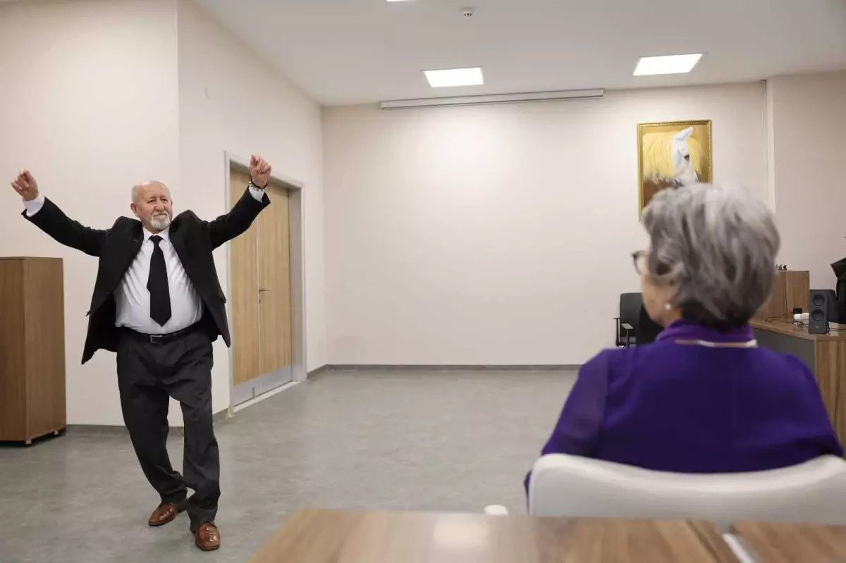 Sevgi Dolu 47 Yıl: Adem ve Emine Erol\'un Hikayesi