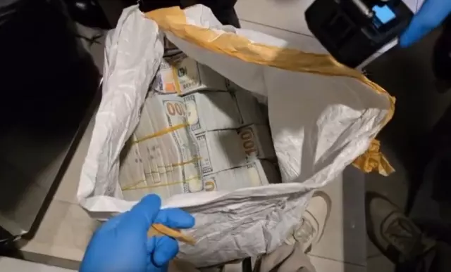 30 milyon dolarlık soygunun kamera görüntüleri ortaya çıktı 30 milyon dolarlık soygunun kamera görüntüleri ortaya çıktı