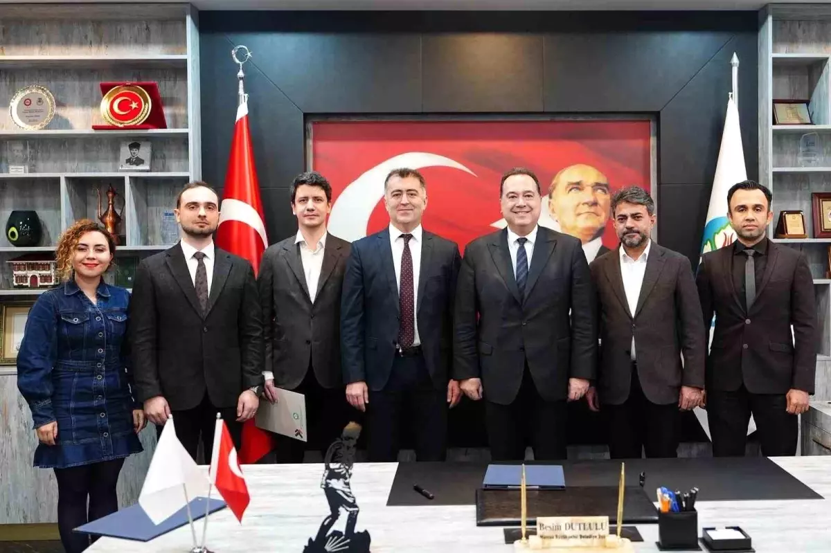 Başkan Dutlulu\'dan Manisa\'nın geleceğine iki vizyon imza