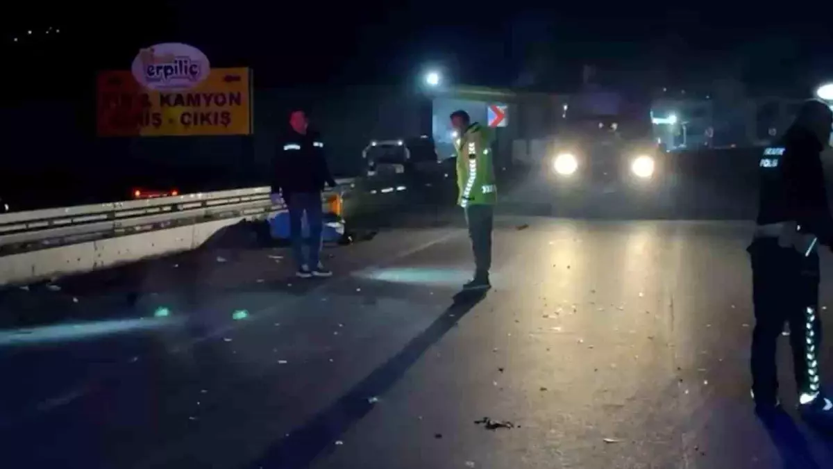 Bolu\'da Scooterla Gelen Kadın Trafik Kazasında Hayatını Kaybetti