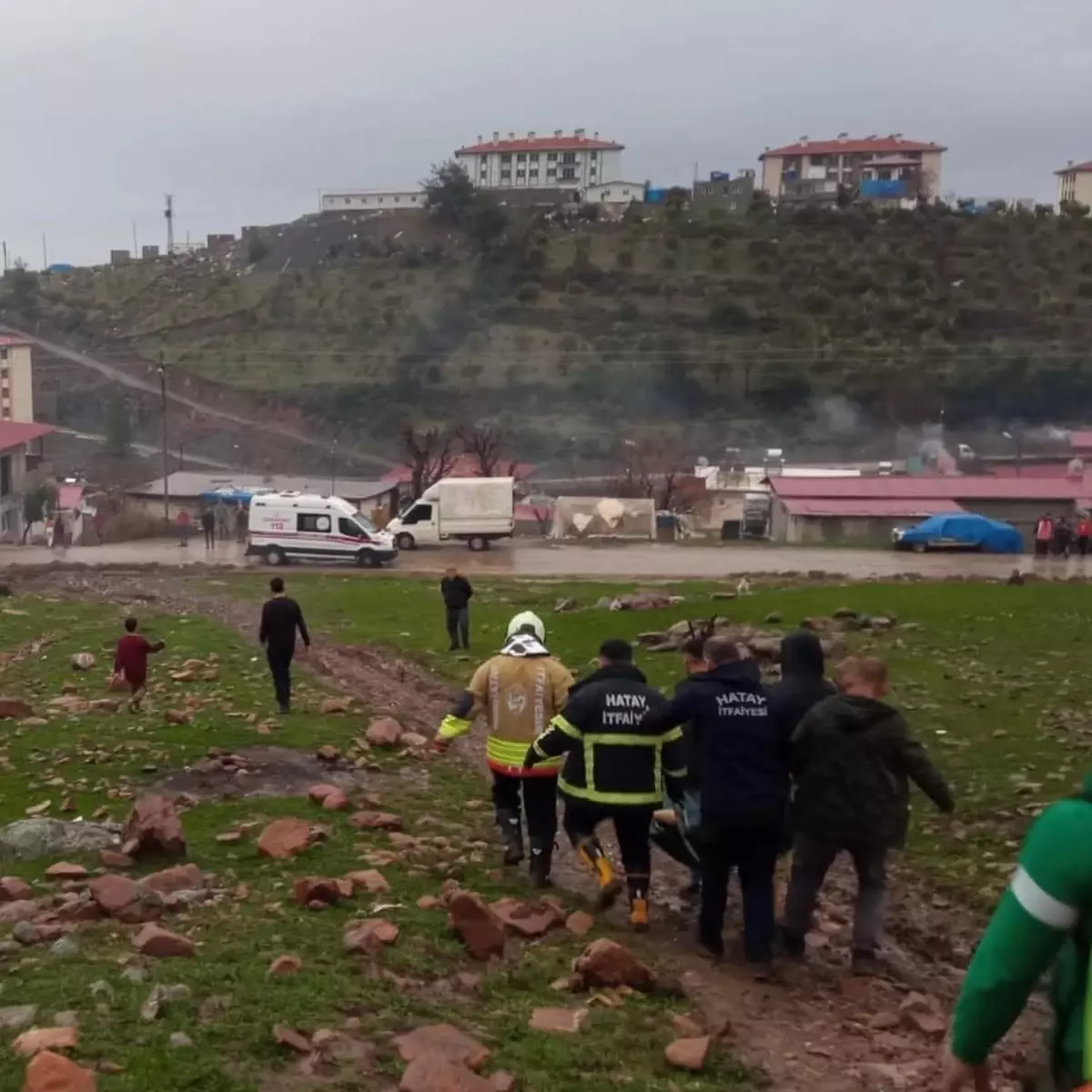 Hassa\'da Çukura Düşen Çocuk Hayatını Kaybetti