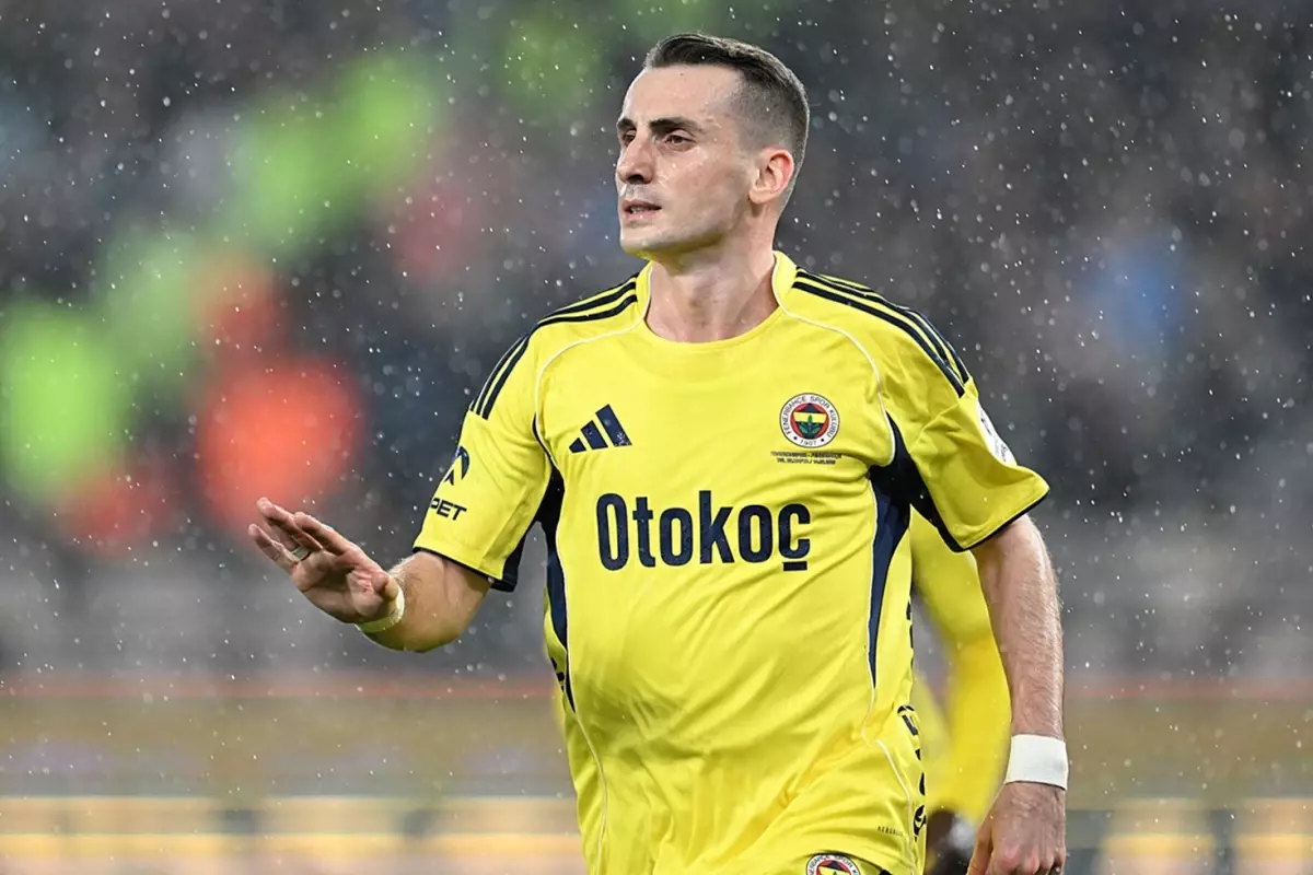 Kerem Aktürkoğlu maç içerisindeki o anları anlattı: Koltukta oturamadık