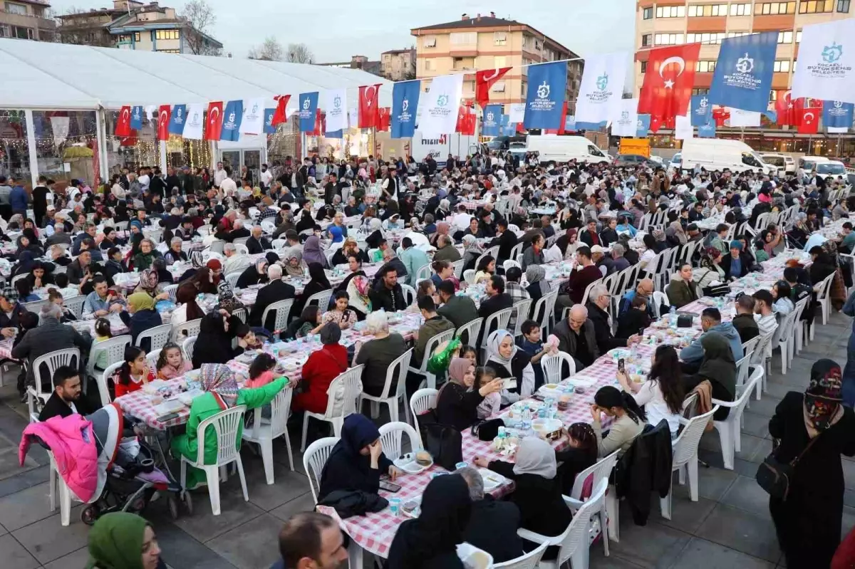 Kocaeli\'nde Ramazan coşkusu: Çadır etkinlikleri ve konserlerle dolu program