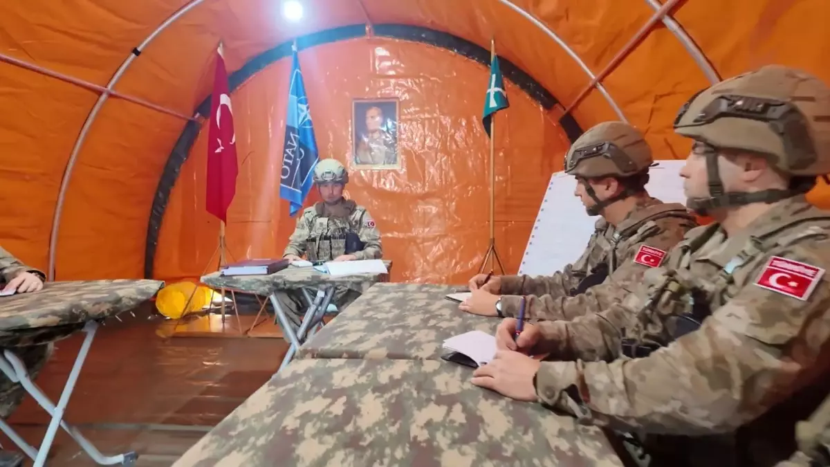 Türk Ordusu Steadfast Dart-2026 Tatbikatı\'nda