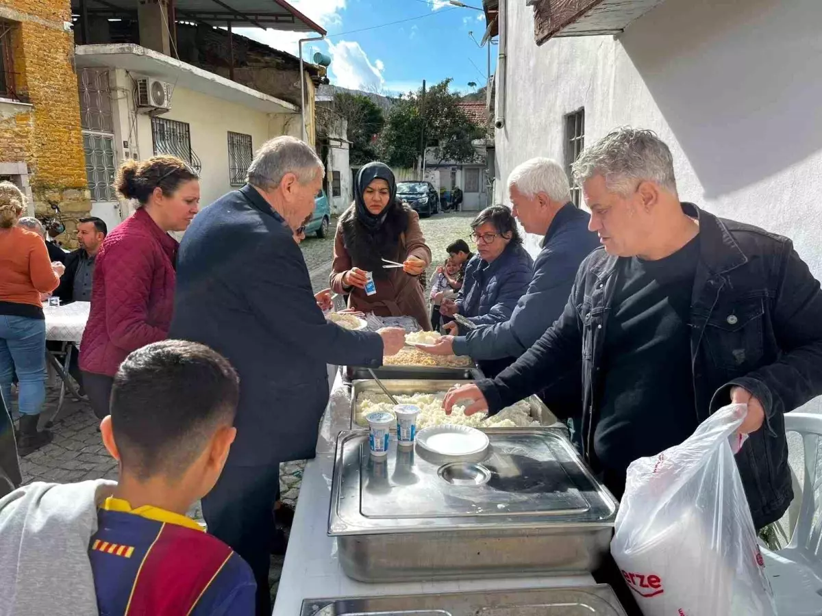 Söke Kent Konseyi Kadın Meclisi\'nden \'Sevgi Aşı\' Etkinliği