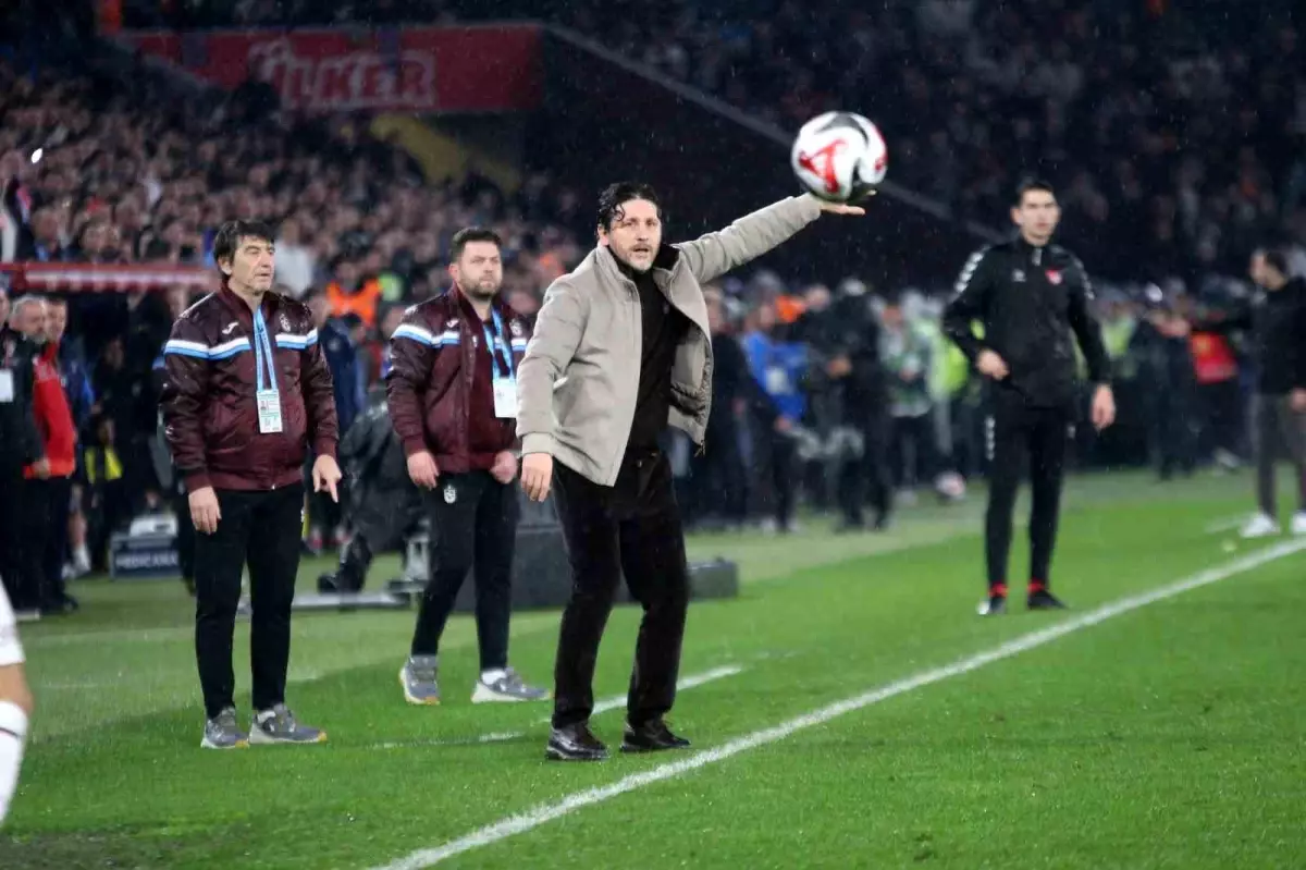 Trabzonspor, Fenerbahçe\'ye 2-3 Yenildi