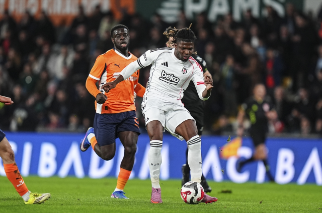 Beşiktaş'a RAMS Başakşehir karşısında yıldız isminden kötü haber