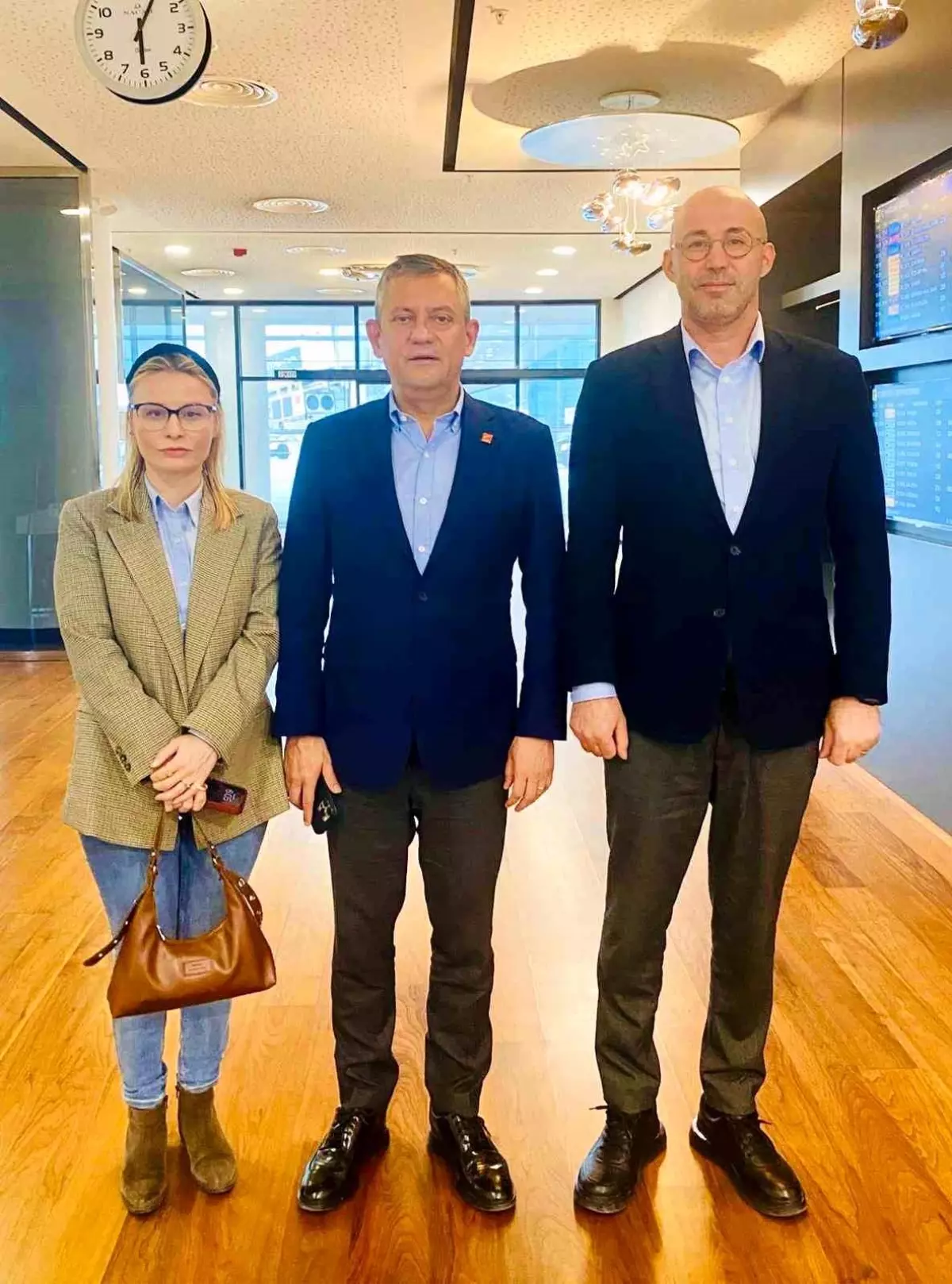 Özgür Özel, Ortaklar\'ı Ziyaret Etti