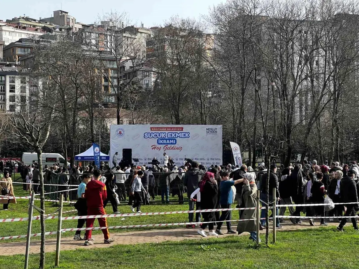 Kağıthane\'de "sucuk ekmek" şöleni