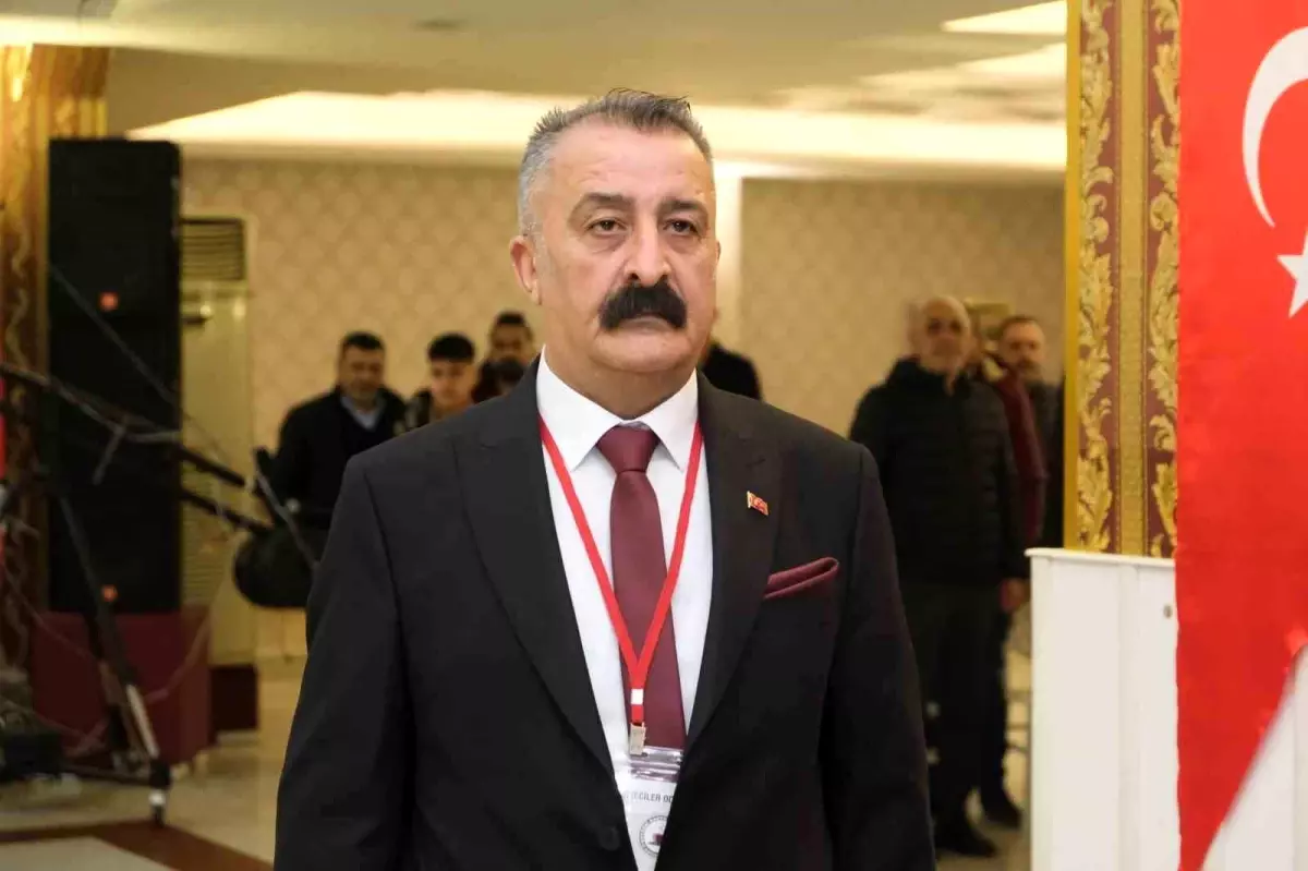 Mustafa Kaya Yeniden Başkan Seçildi