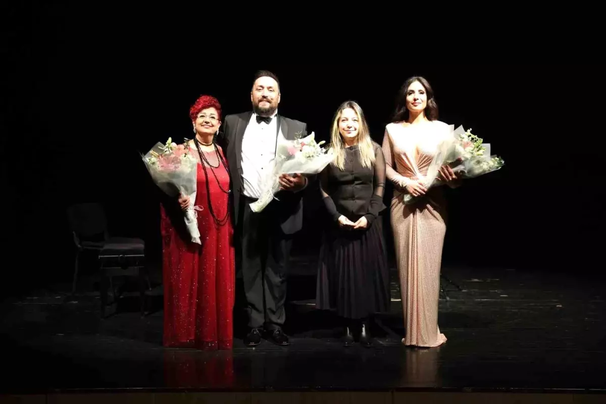 Nilüfer\'de müzik dolu bir \'Sevgililer Günü\' akşamı