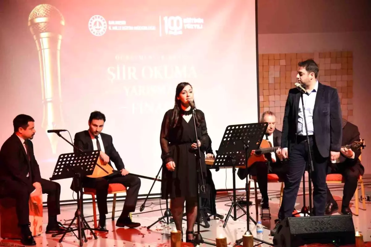 Balıkesir\'de Öğretmenler Arası Şiir Yarışması