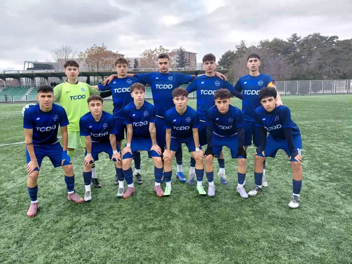 U16 Gelişim Ligi 8. Grup: Talas Belediye: 1 Ankara Demirspor: 1