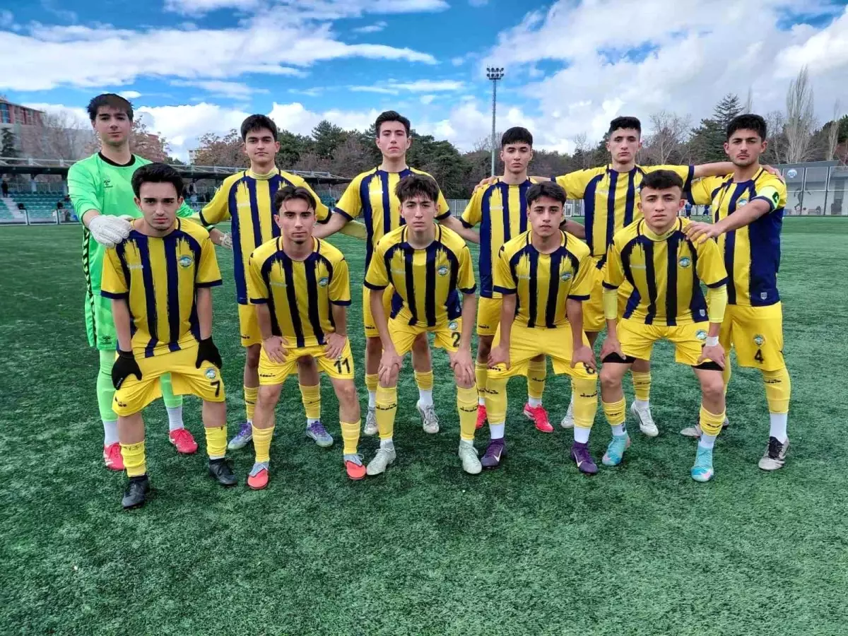 U17 Gelişim Ligi 8. Grup: Talas Belediye: 1 Ankara Demirspor: 4