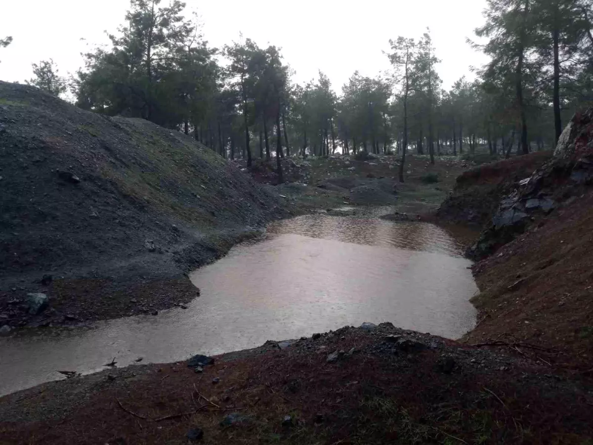 Hatay\'da Çukura Düşen Çocuk Hayatını Kaybetti