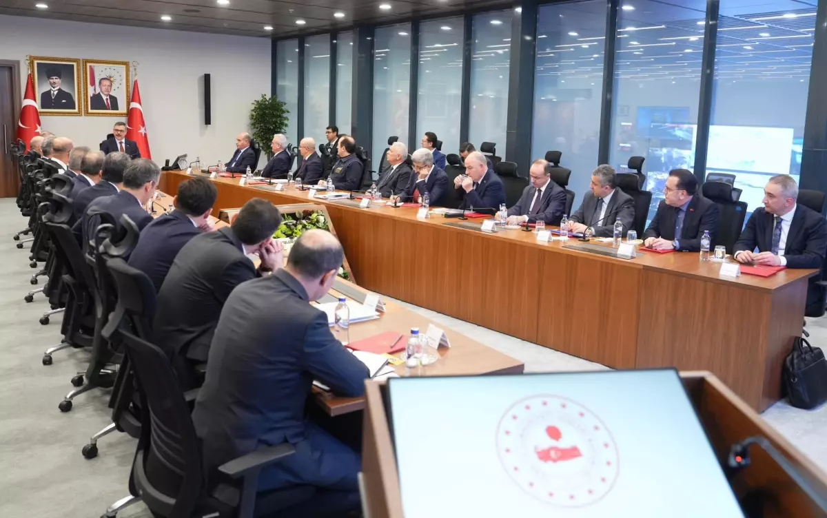 İçişleri Bakanı Çiftçi, Toplantı Gerçekleştirdi