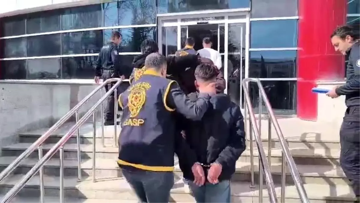 Adıyaman\'da Bıçaklı Saldırı