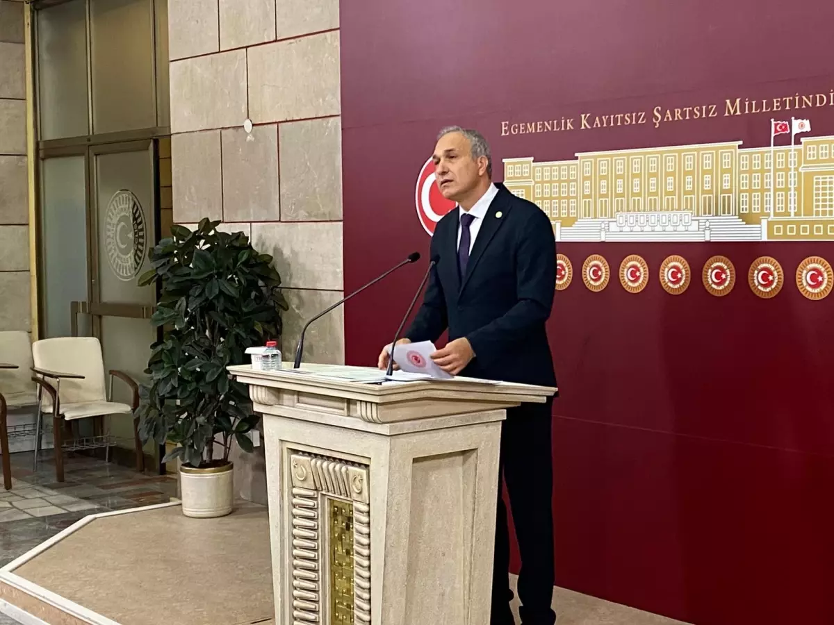 CHP\'den Eğitimde Tarikat Eleştirisi