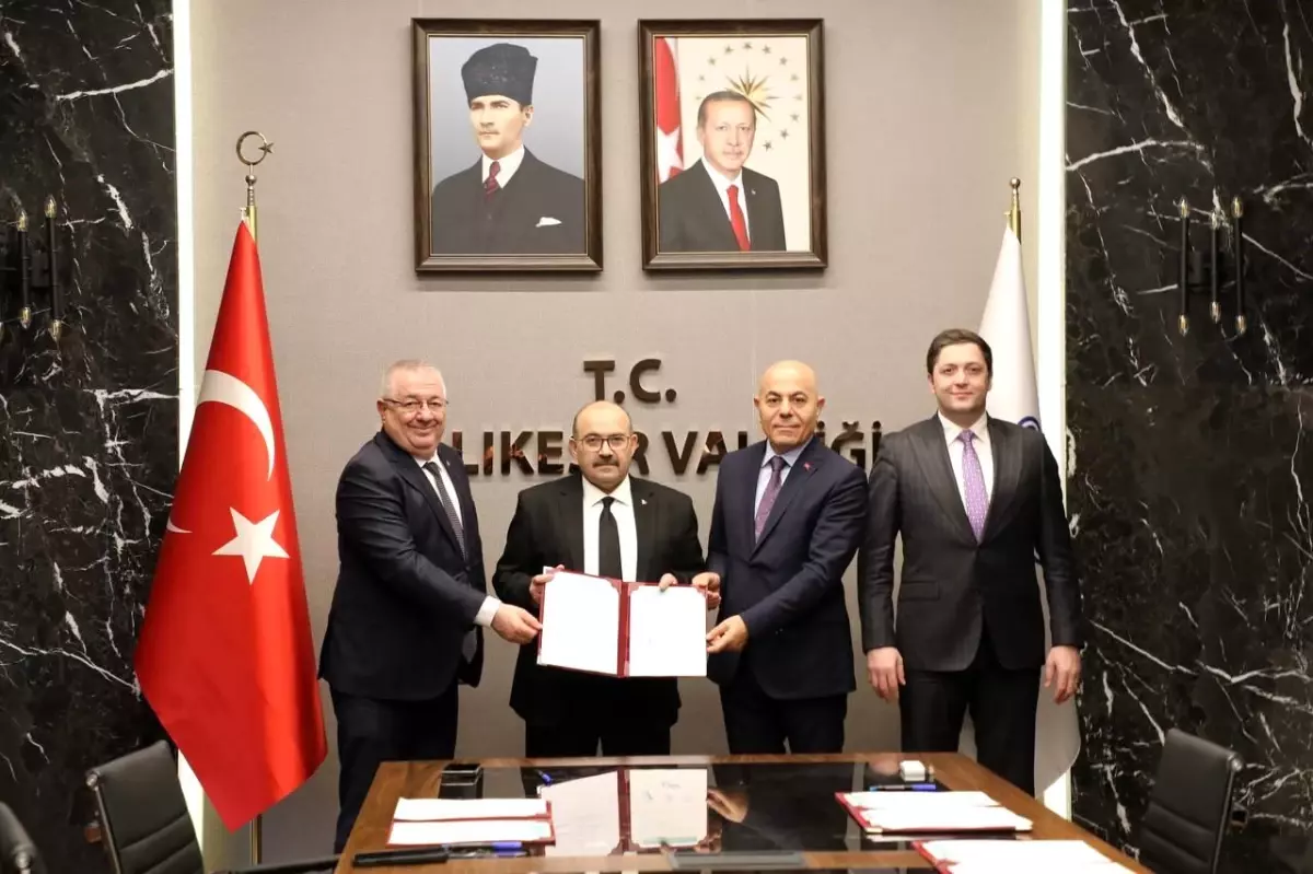 Edremit\'te hayırsever desteğiyle sağlık yatırımları güçleniyor