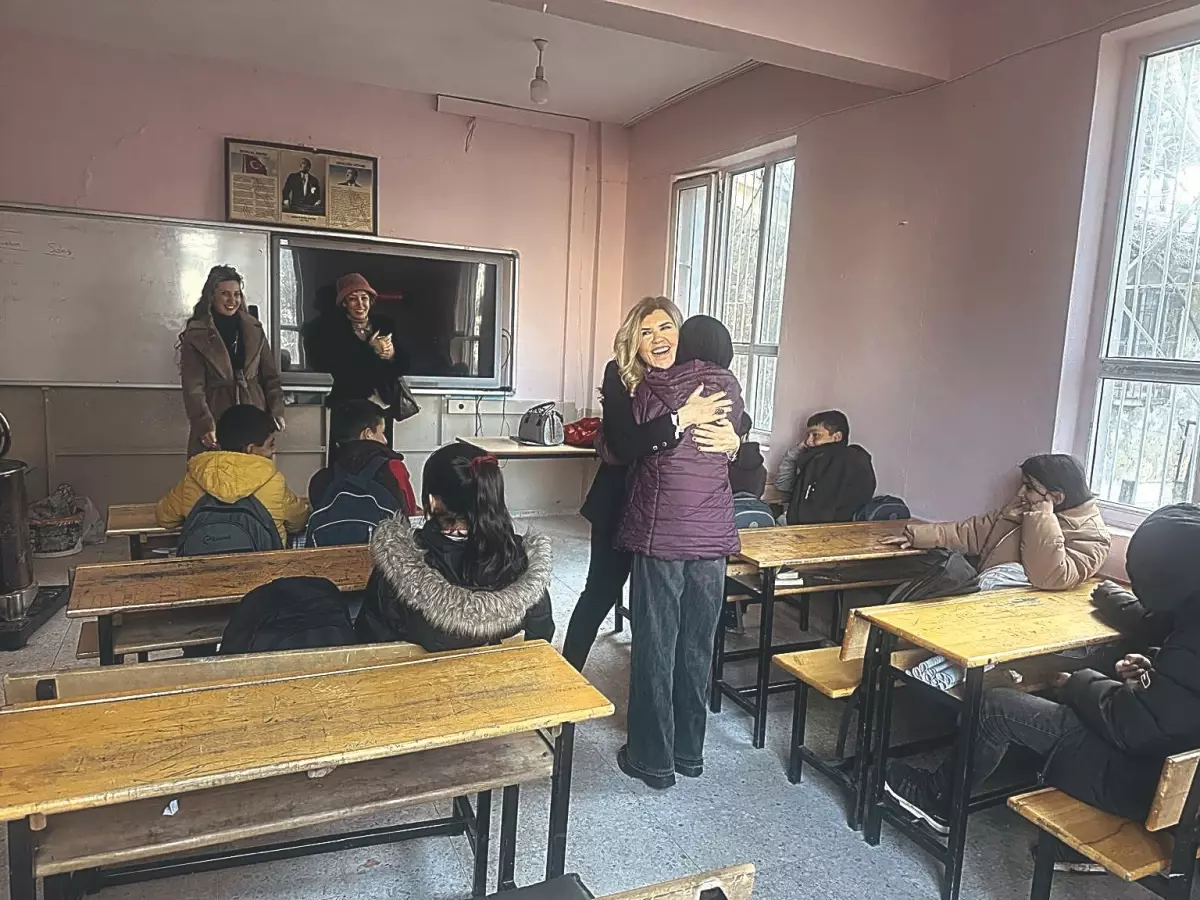 Gönül Eli Projesi ile Batman\'da eğitime ve geleceğe destek