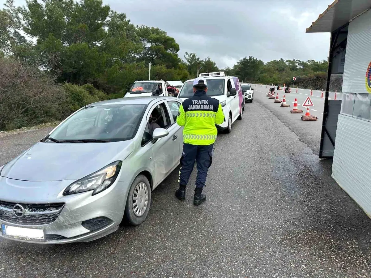 Muğla\'da Jandarma Operasyonları