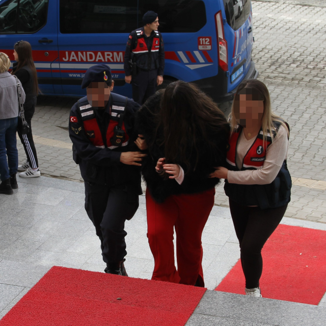 Jandarmaya çirkin iftira! Genç kadını özür dilemek de kurtarmadı Jandarmaya çirkin iftira! Genç kadını özür dilemek de kurtarmadı