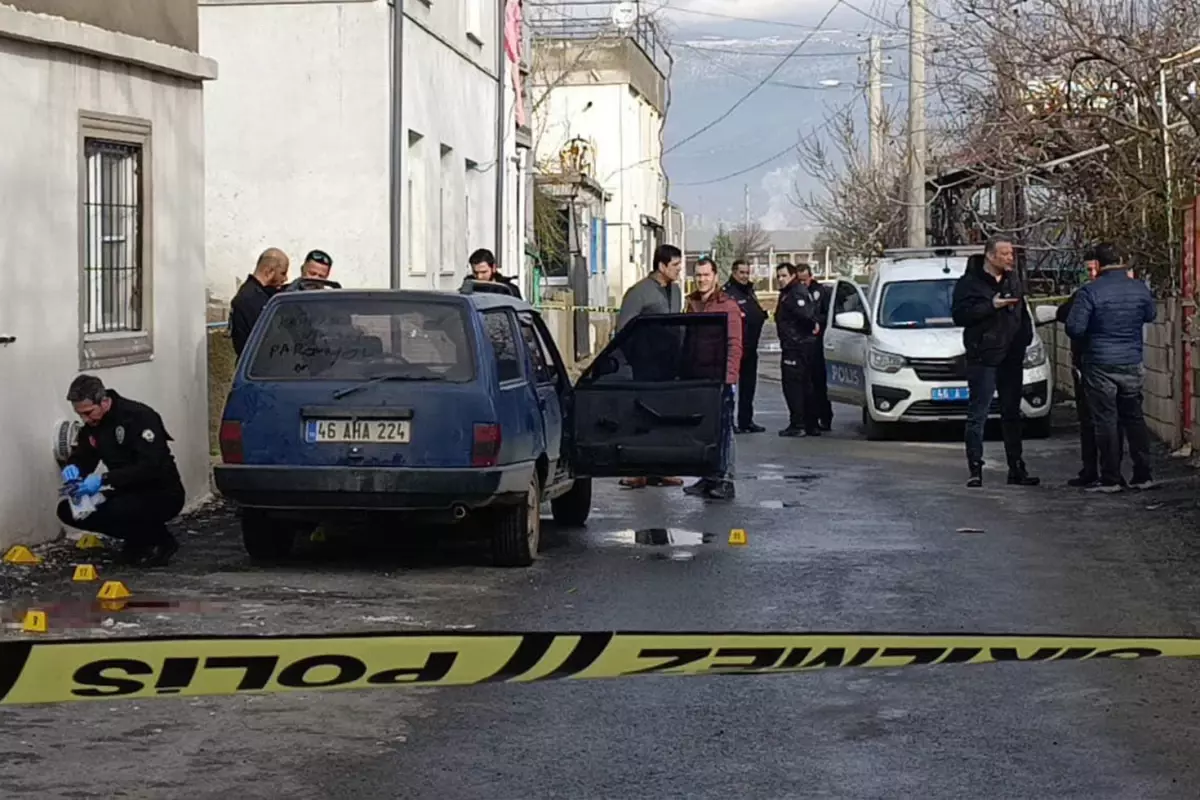 Enişteye aracına binerken kurşun yağmuru