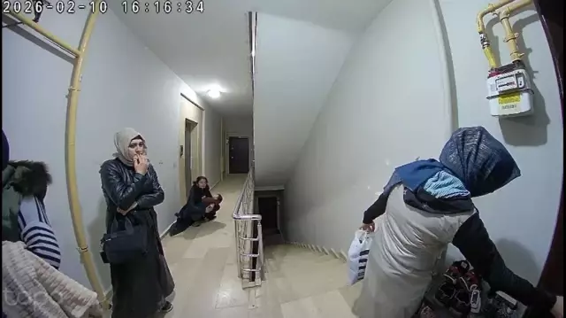 Yaptıkları rezilliği kimse görmüyor sandılar ama kamera kayıttaydı