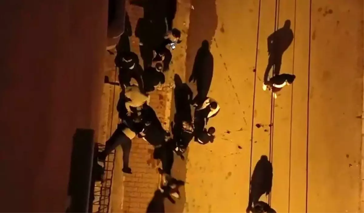 Mersin\'de Düğünde Silahlı Kavga: 8 Yaralı