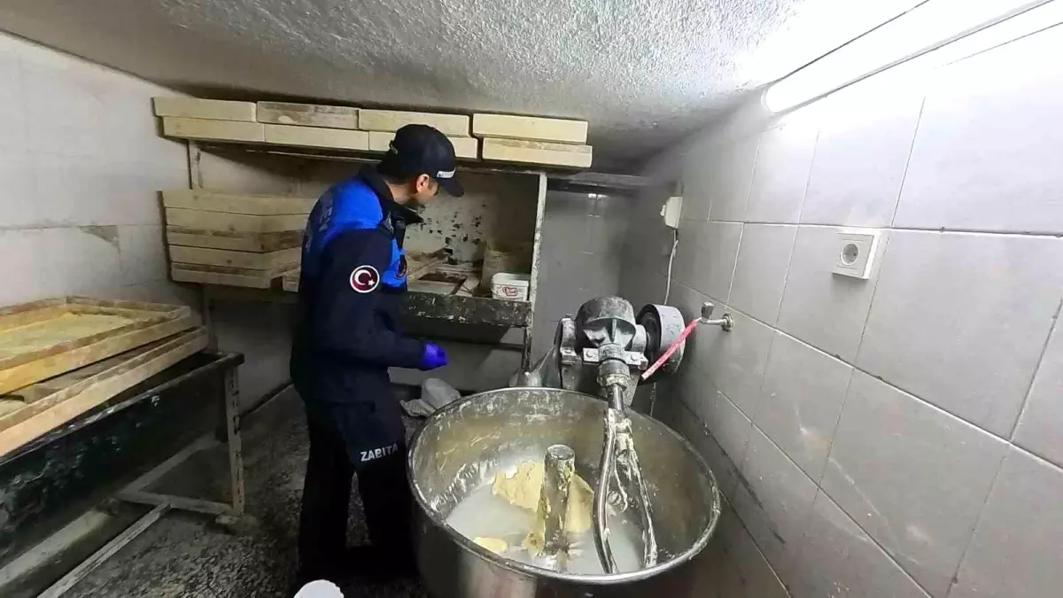 Şahinbey Belediyesi zabıta ekiplerinden Ramazan öncesi denetim