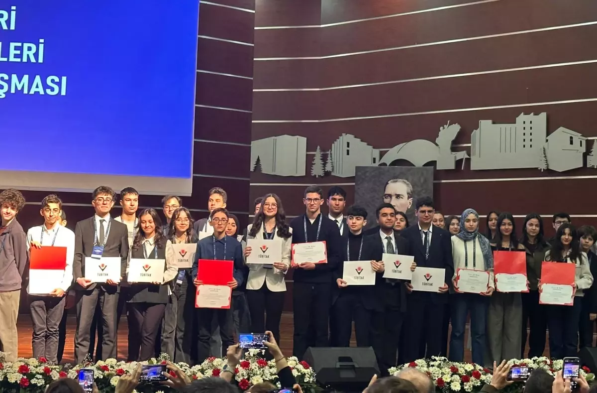 Arda Atacan TÜBİTAK\'ta Bölge Birincisi