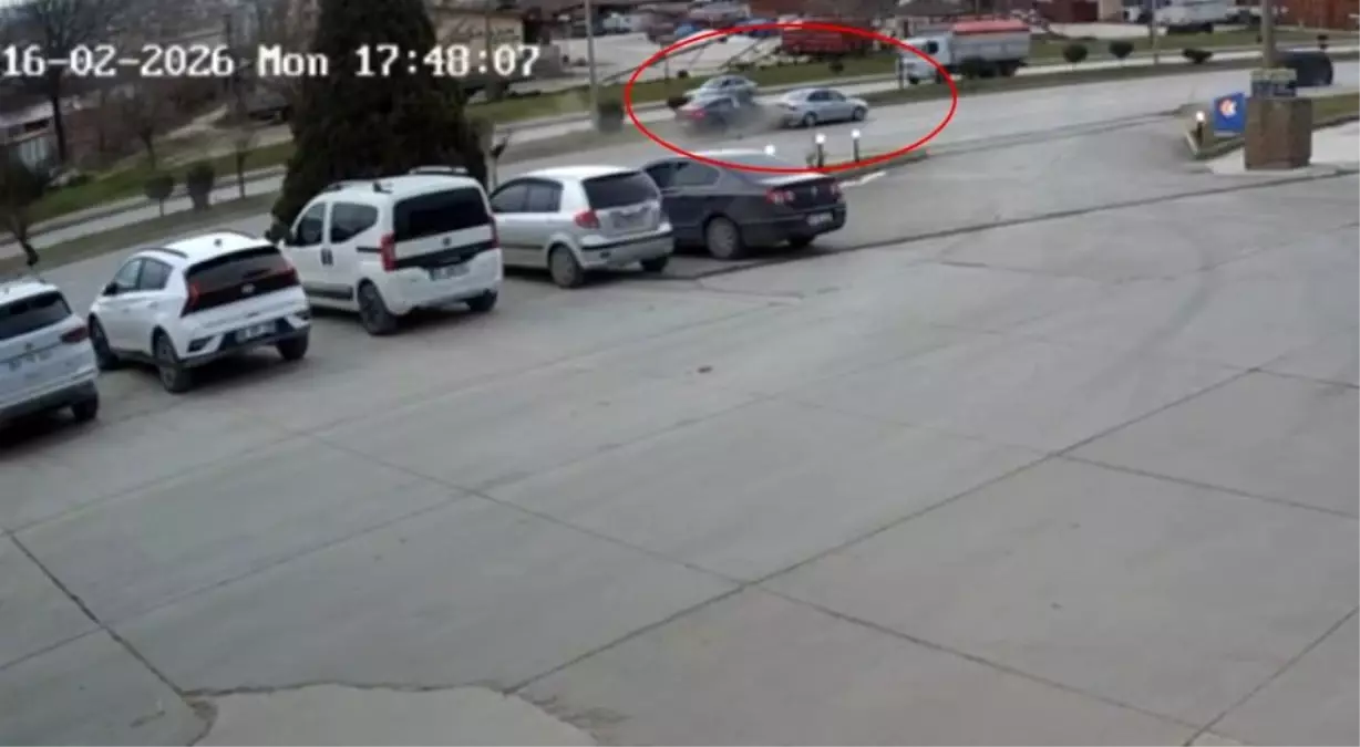 Tokat\'ta Otomobil Kazası: 2 Yaralı