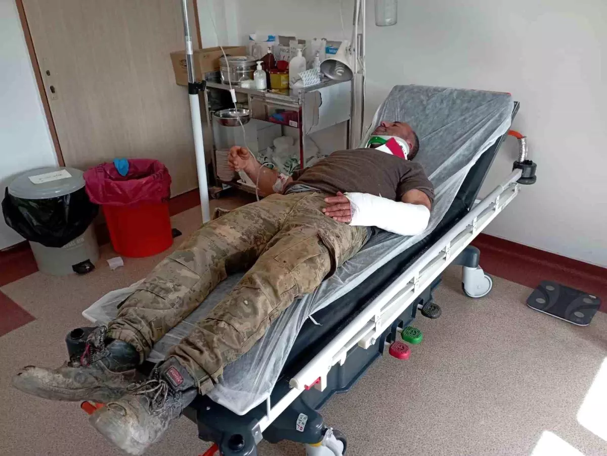 Tokat\'ta otomobil tarlaya düştü, sürücü yaralandı