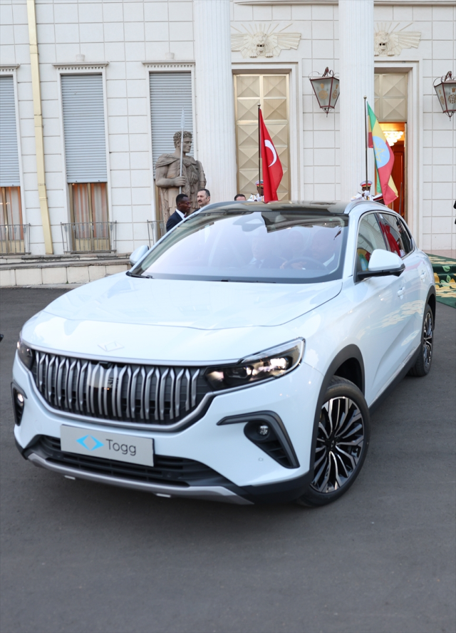 Erdoğan'dan Etiyopya Başbakanı'na sürpriz hediye