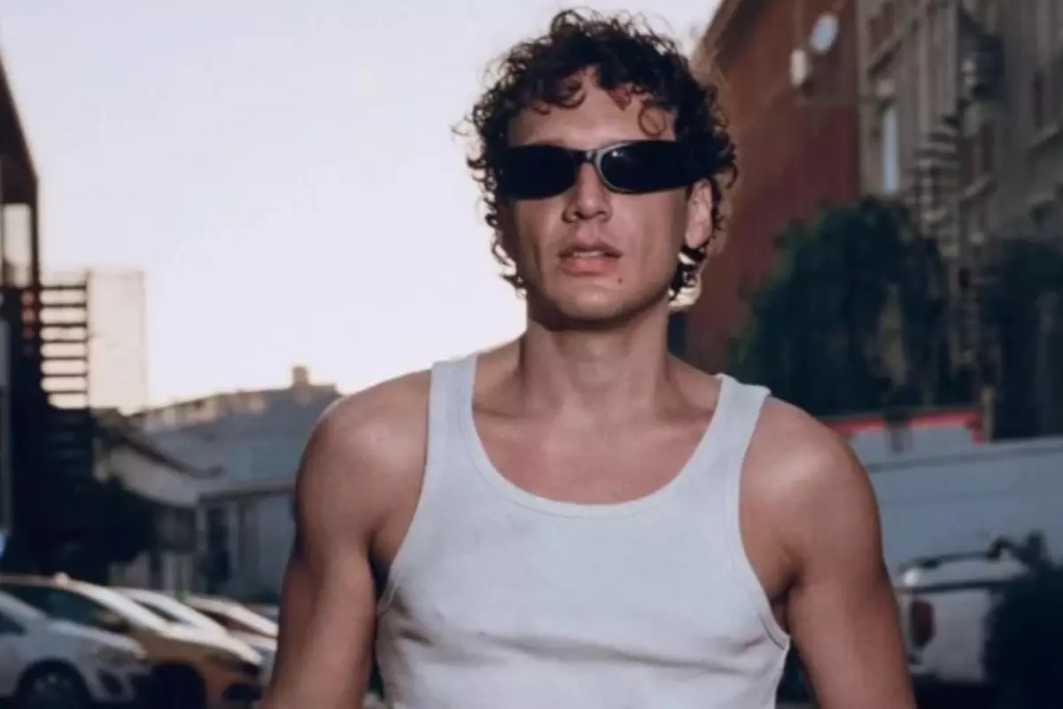 Hakkında yakalama kararı çıkarılan Edis\'ten ilk açıklama