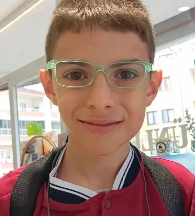 Sanal oyundaki görevi yerine getiren 13 yaşındaki Eymen'in acı sonu Sanal oyundaki görevi yerine getiren 13 yaşındaki Eymen'in acı sonu