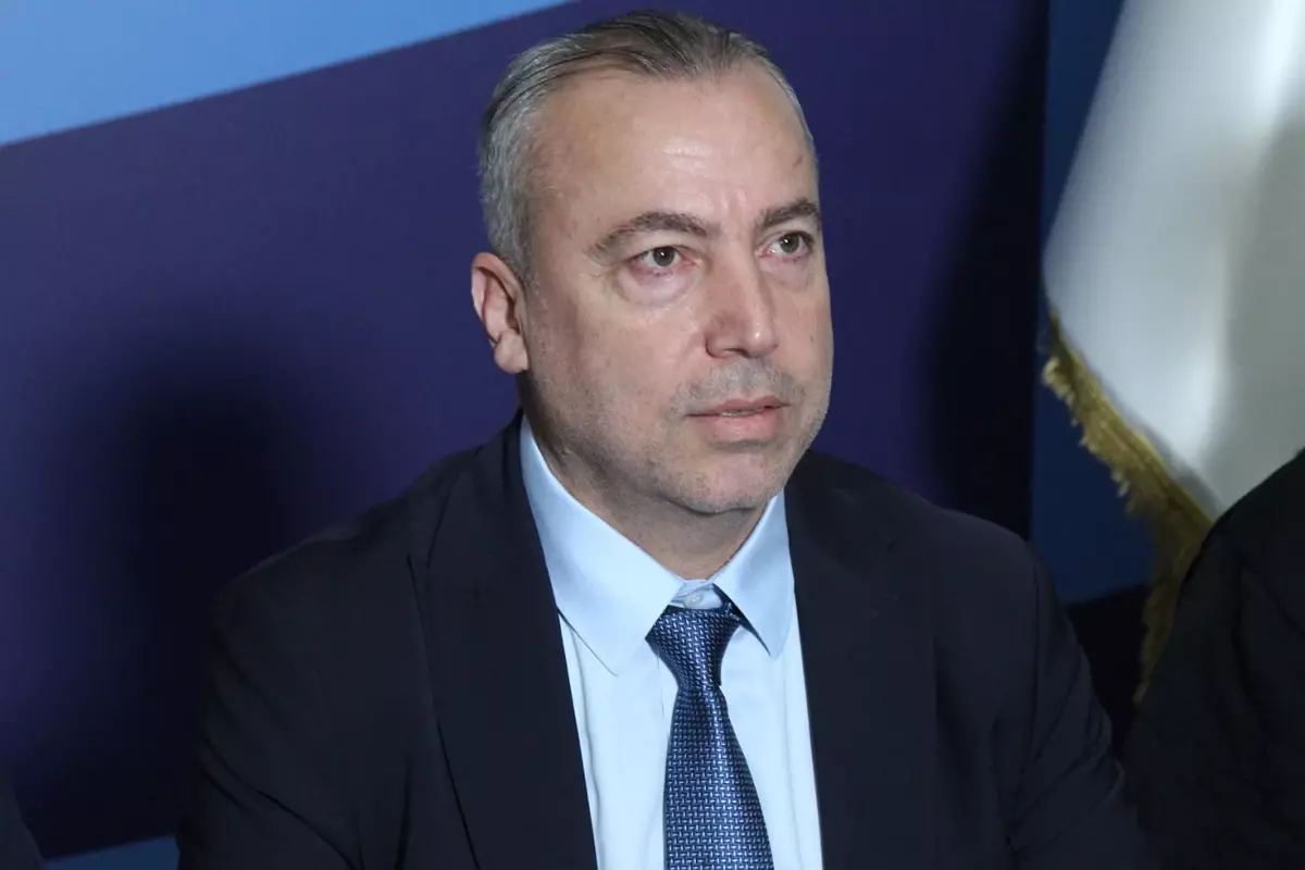 1. Lig\'in efsane kulübü, 3. Lig\'e düşmeyle karşı karşıya! Hem de sadece 500 bin euro borç yüzünden