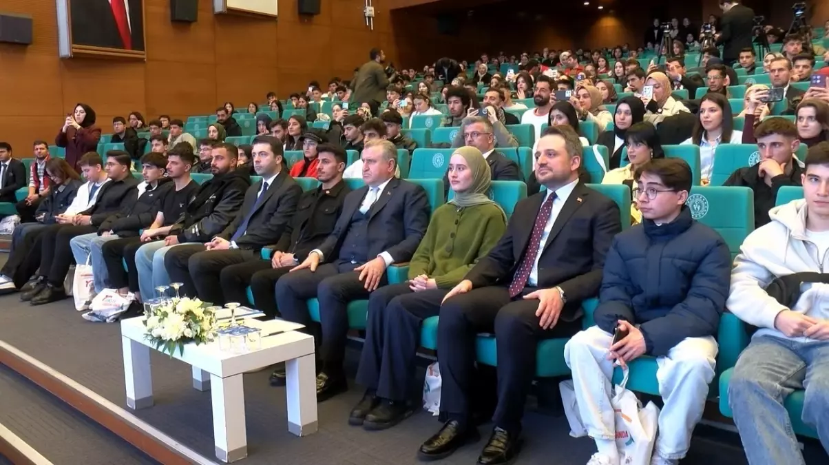 GENÇ2030: 100 Bin Yapay Zeka Girişimcisi Yetiştirilecek