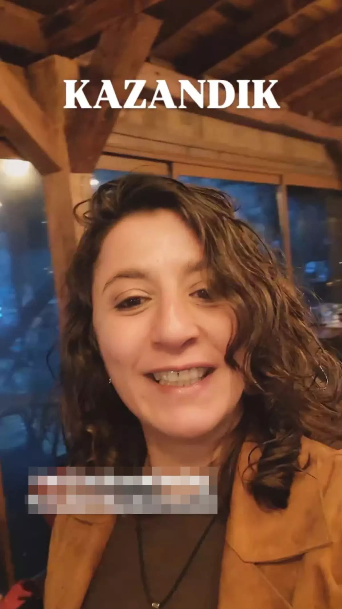 Duygu Nebioğlu, Metin Akpınar\'dan 6 Milyon Lira Tazminat Kazandı