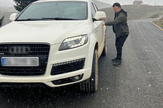 Galeriden aldığı lüks araca çevirmede el konuldu