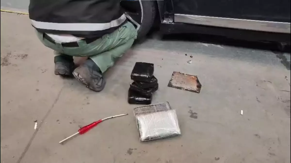 İpsala\'da 11 Kilo Kokain Ele Geçirildi