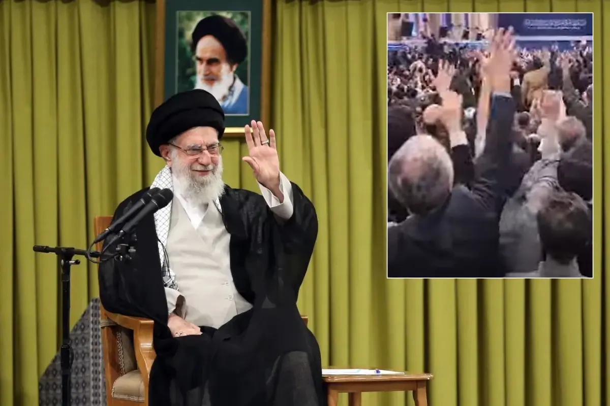 İran\'da Hamaney için Türkçe sloganlar atıldı