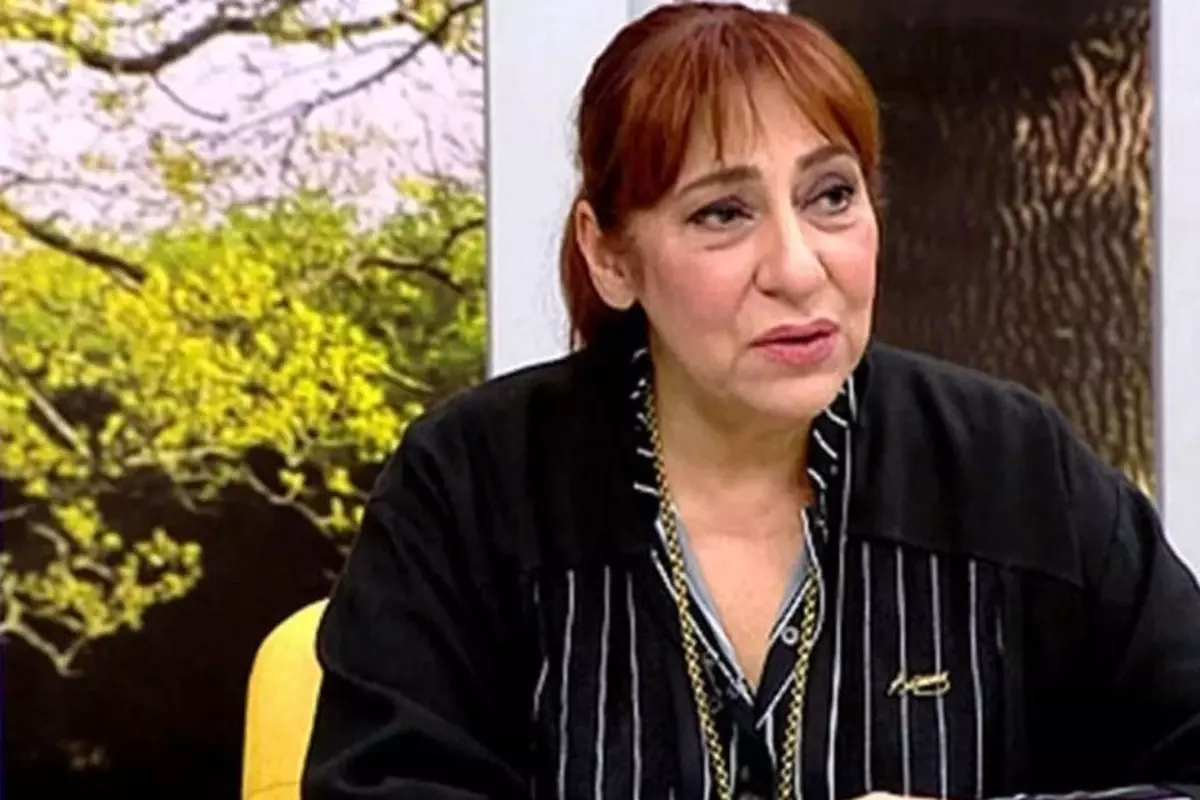 Melek Baykal\'dan Akasya Durağı itirafı: Çok sevdiğim bir iş değil