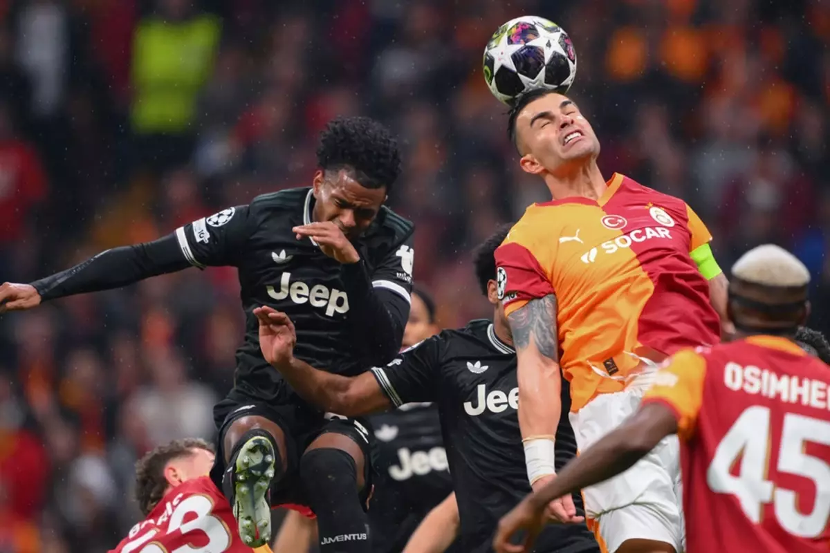 Dün gece tarih yazan Galatasaray\'a TFF\'den kötü haber 