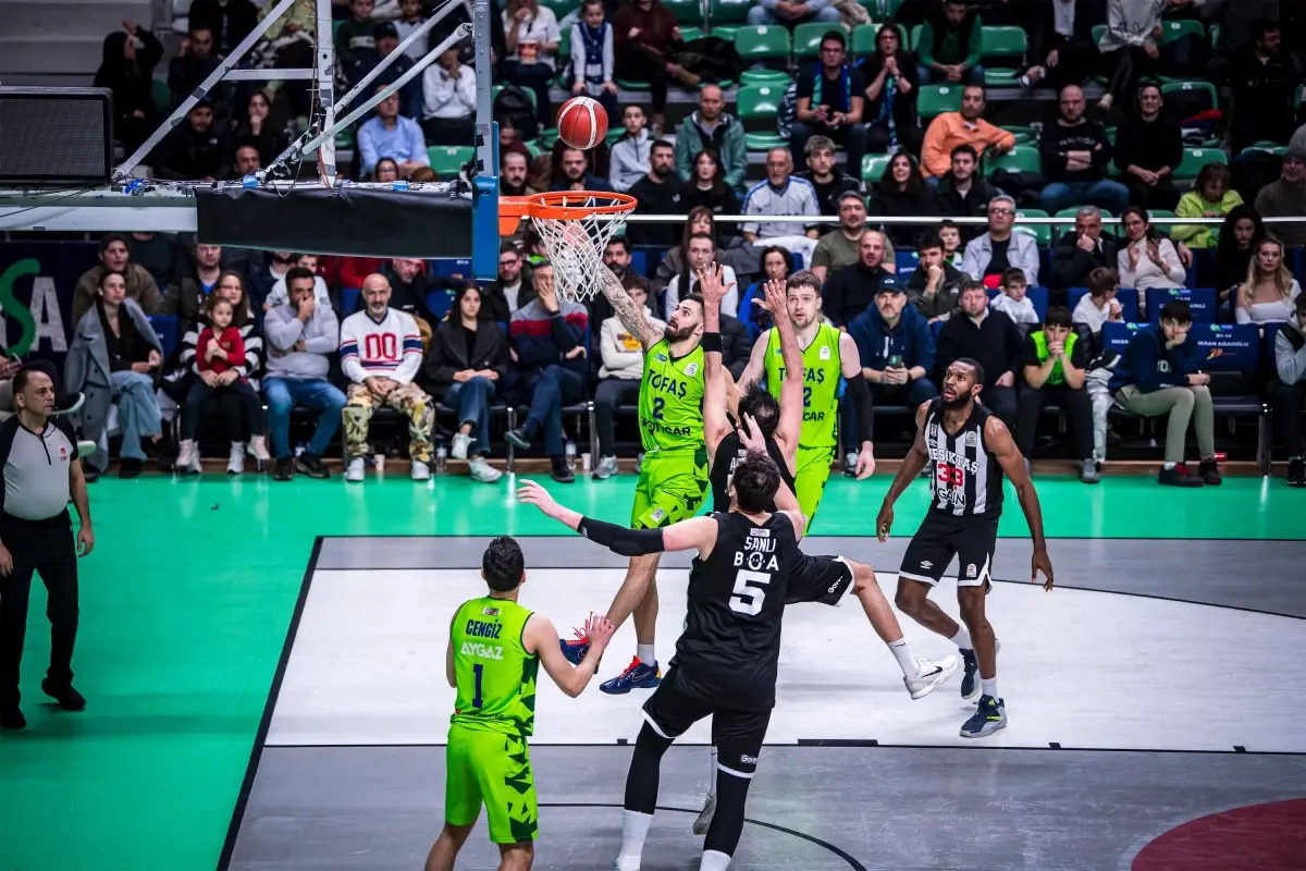 Beşiktaş GAİN, TOFAŞ\'ı Geçerek Dörtlü Final\'e Yükseldi