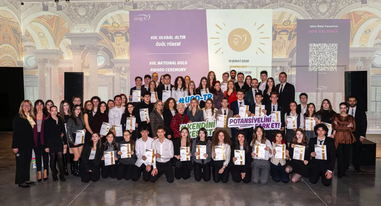 Altın Ödül Töreni Gençleri Buluşturdu