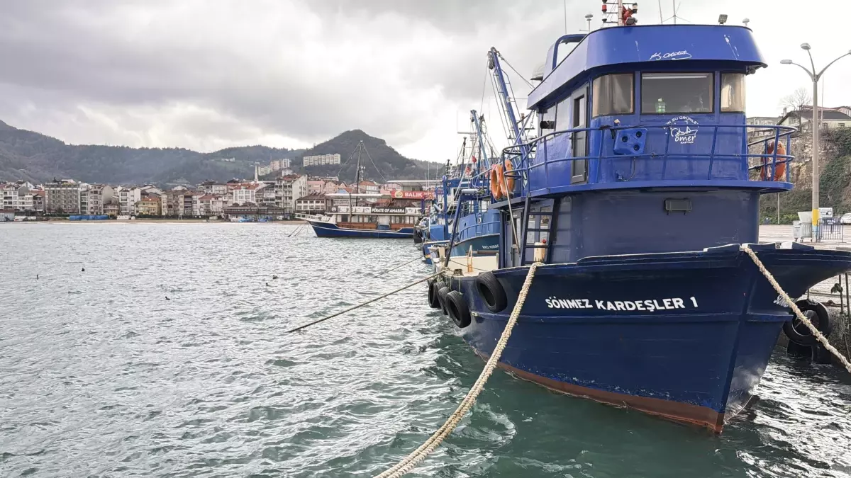 Amasra\'da Fırtına Hasar Verdi