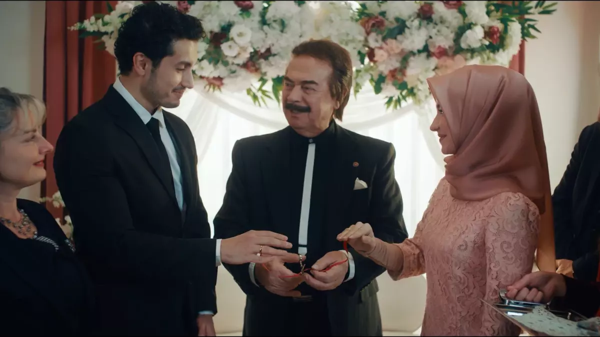 Bakan Kurum\'dan Sanatçı ve Sporculara Teşekkür